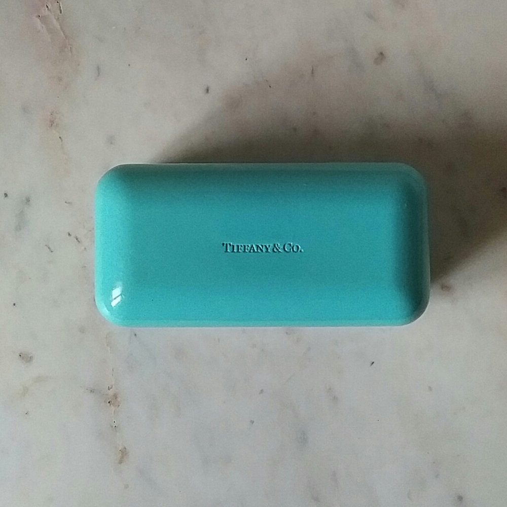 TIFFANY + Co:  large signature blue sunglass case